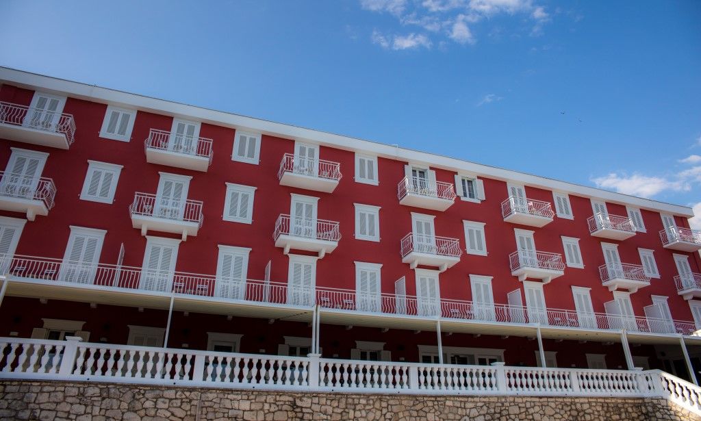 Hotel Aminess Younique Bellevue 4*